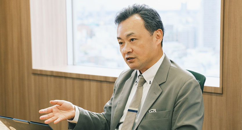 アステリア 東出氏写真